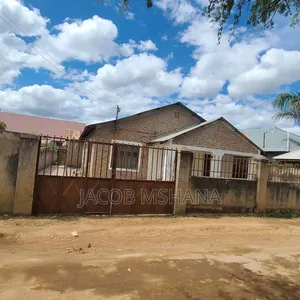4bdrm House in Shayo Street, Iringa Municipal for sale