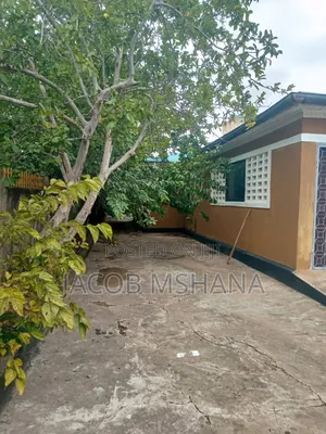 4bdrm House in Shayo Street, Iringa Municipal for sale
