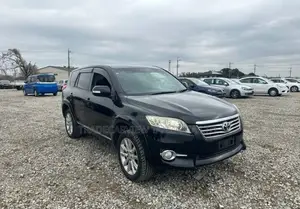 Toyota Vanguard 2010 Black