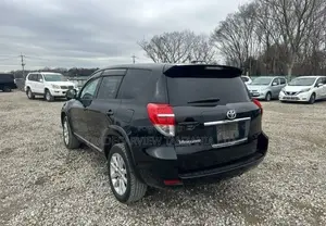 Toyota Vanguard 2010 Black