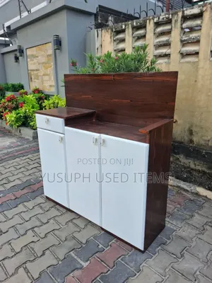 Kitchen Cabinet Plate Mbili