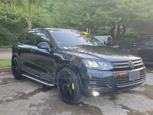 Volkswagen Touareg 2011 Black