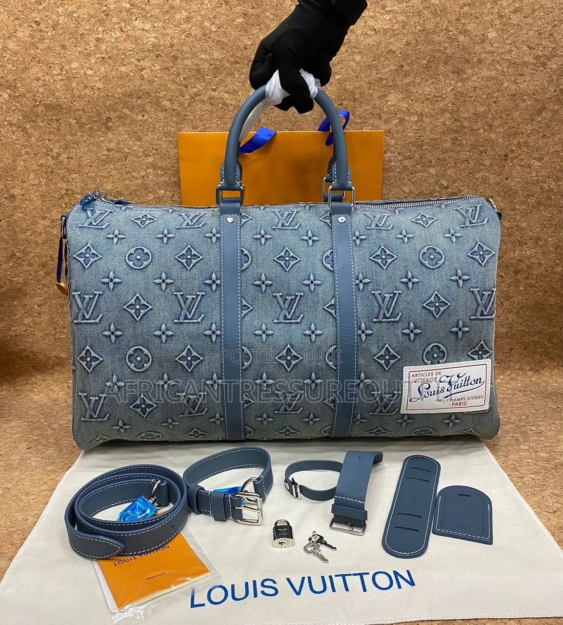 Louis Vuitton Keepall Bandoulière 50 Collection