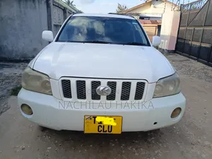 Toyota Kluger 2005 White