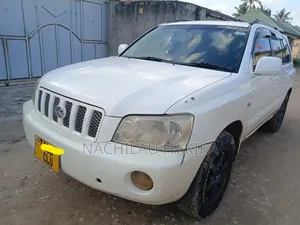 Toyota Kluger 2005 White