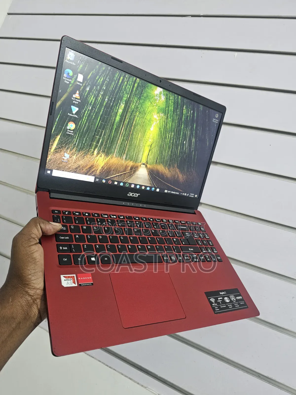 Laptop Acer Aspire 3 4GB AMD A4 SSD 140GB