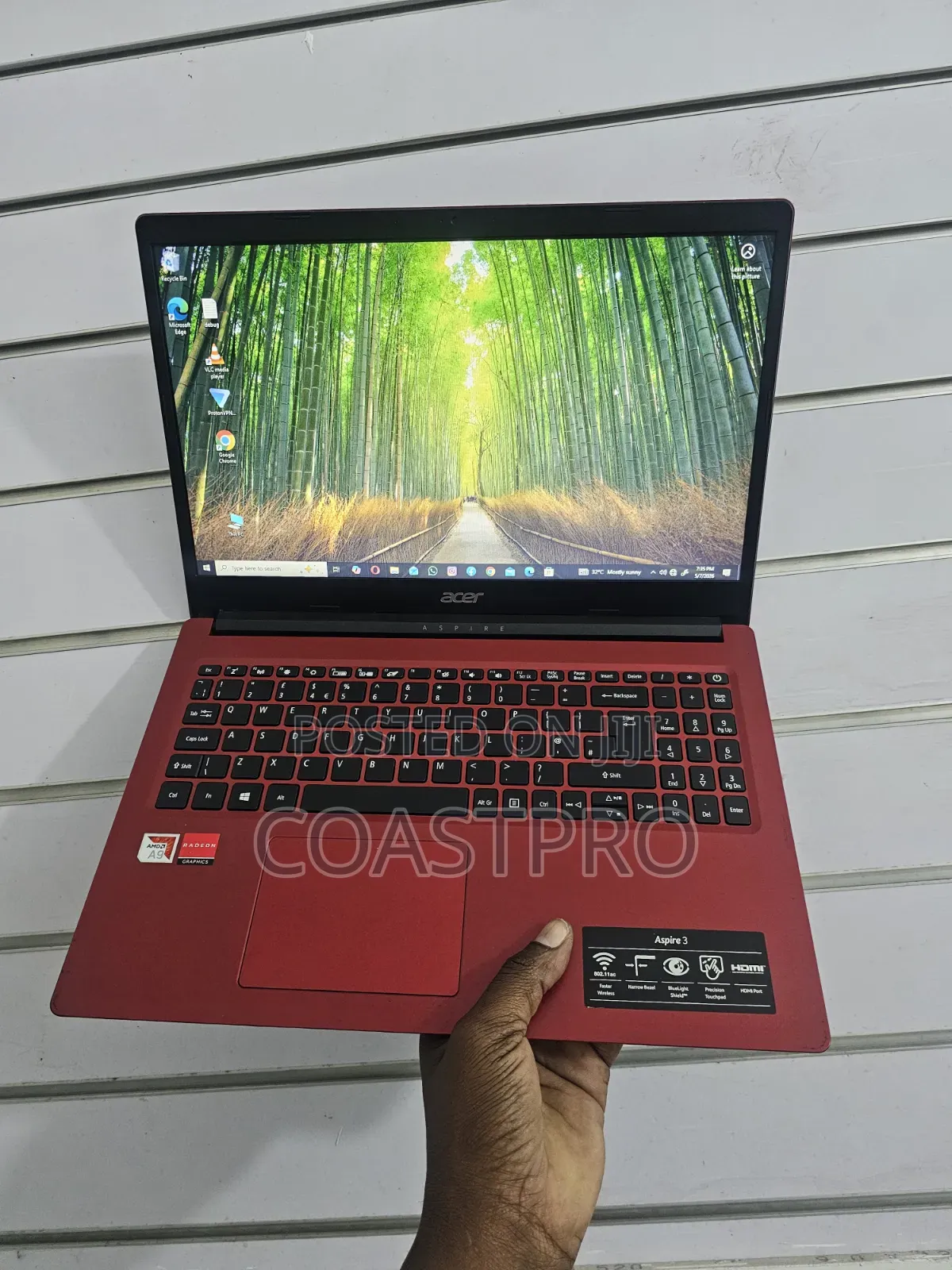 Laptop Acer Aspire 3 4GB AMD A4 SSD 140GB