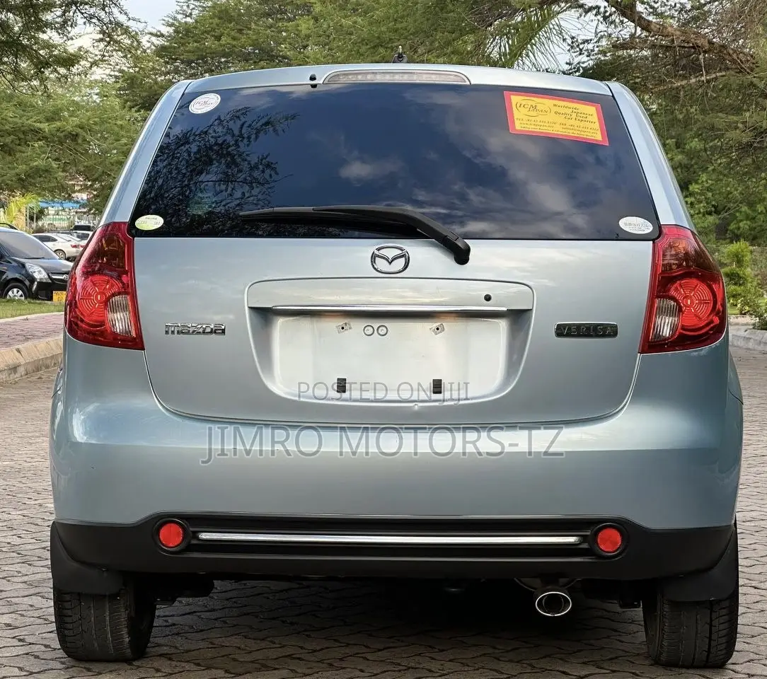 Mazda Verisa 2008 Blue