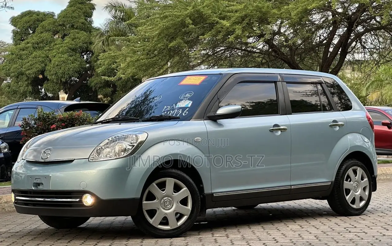 Mazda Verisa 2008 Blue
