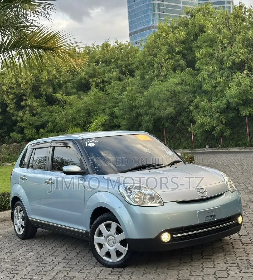 Mazda Verisa 2008 Blue