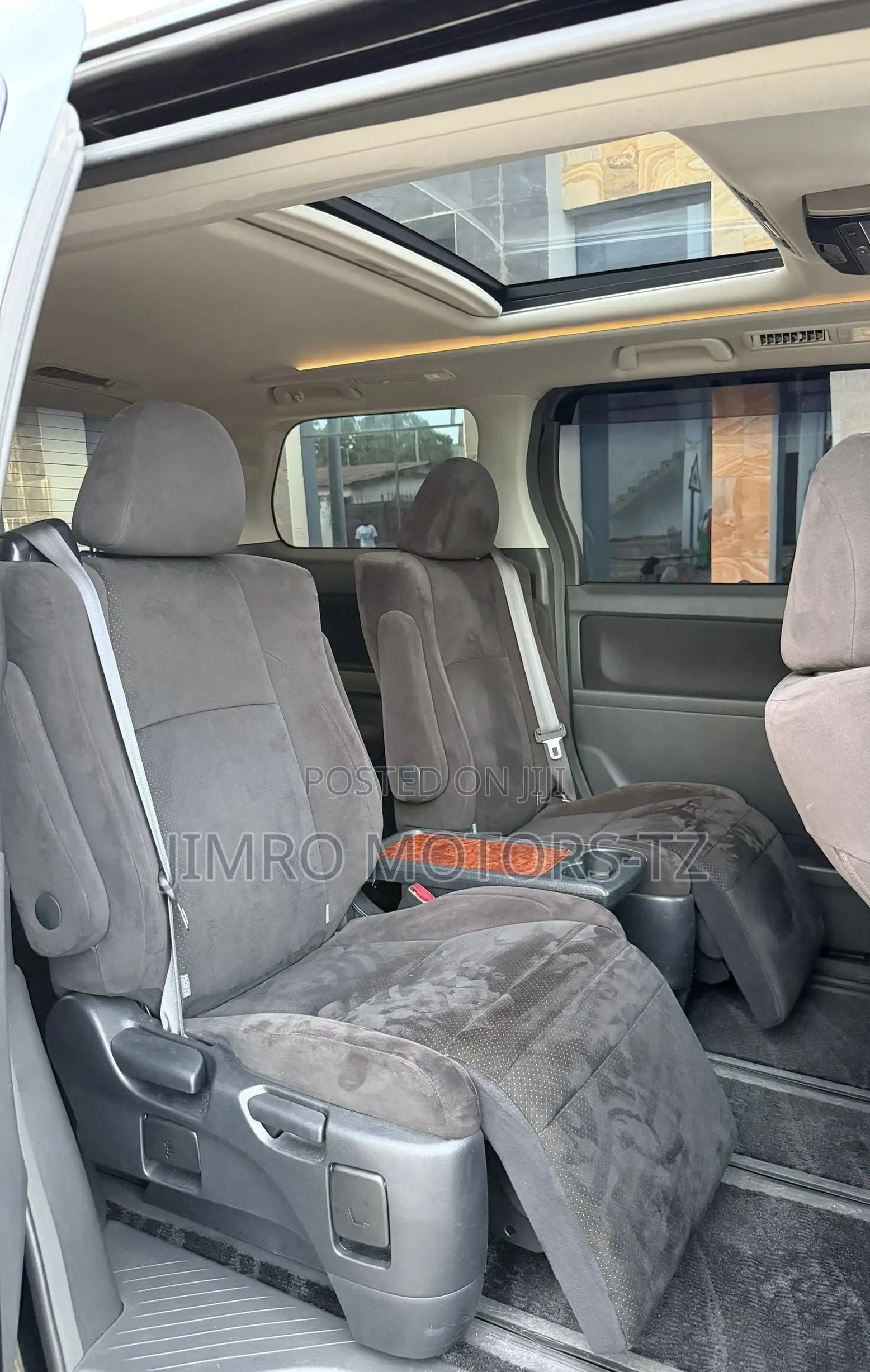 Toyota Alphard 2011 Black