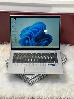 Laptop HP EliteBook X360 1040 G11 16GB Intel Core i5 SSD 256GB