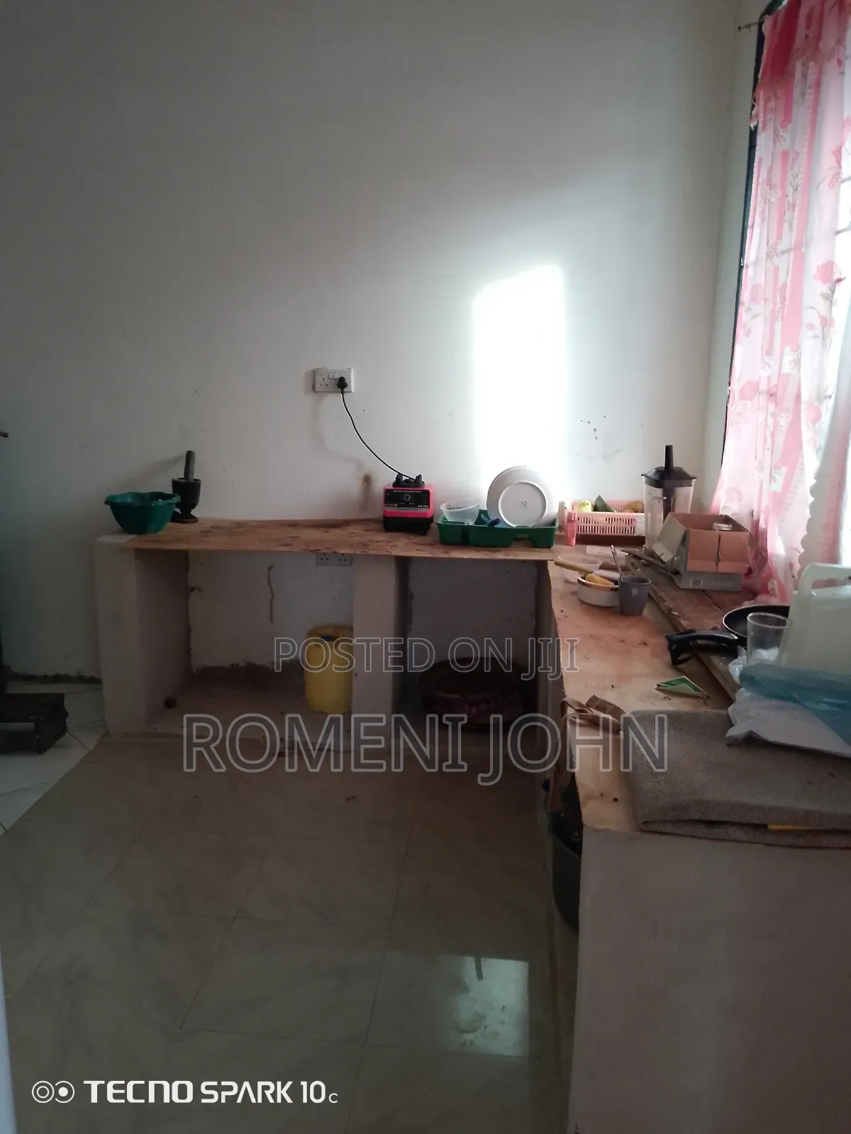 4bdrm House in Tanzania Daresalaam, Ukonga for sale