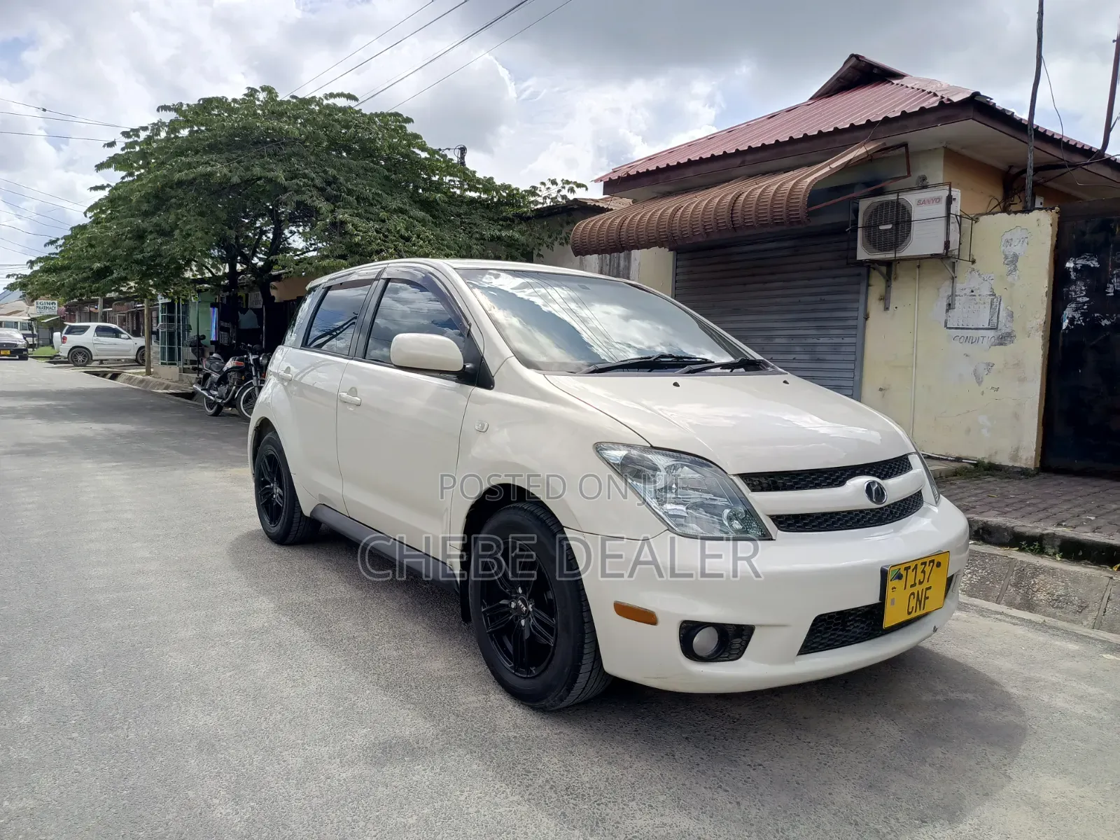 Toyota IST 2005 White