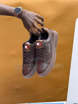Men's Leather Shoes or Raba Hotly Made Za Tommy Hilfiger Brand