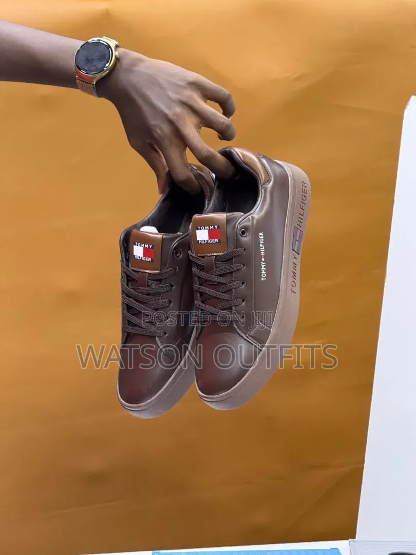 Men's Leather Shoes or Raba Hotly Made Za Tommy Hilfiger Brand