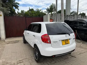 Mazda Verisa 2008 White