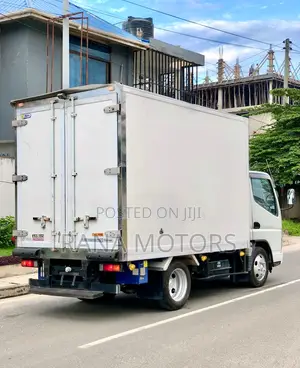 Mitsubishi Canter Refrigerator