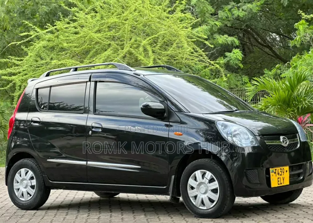 Daihatsu Mira 2010 Black