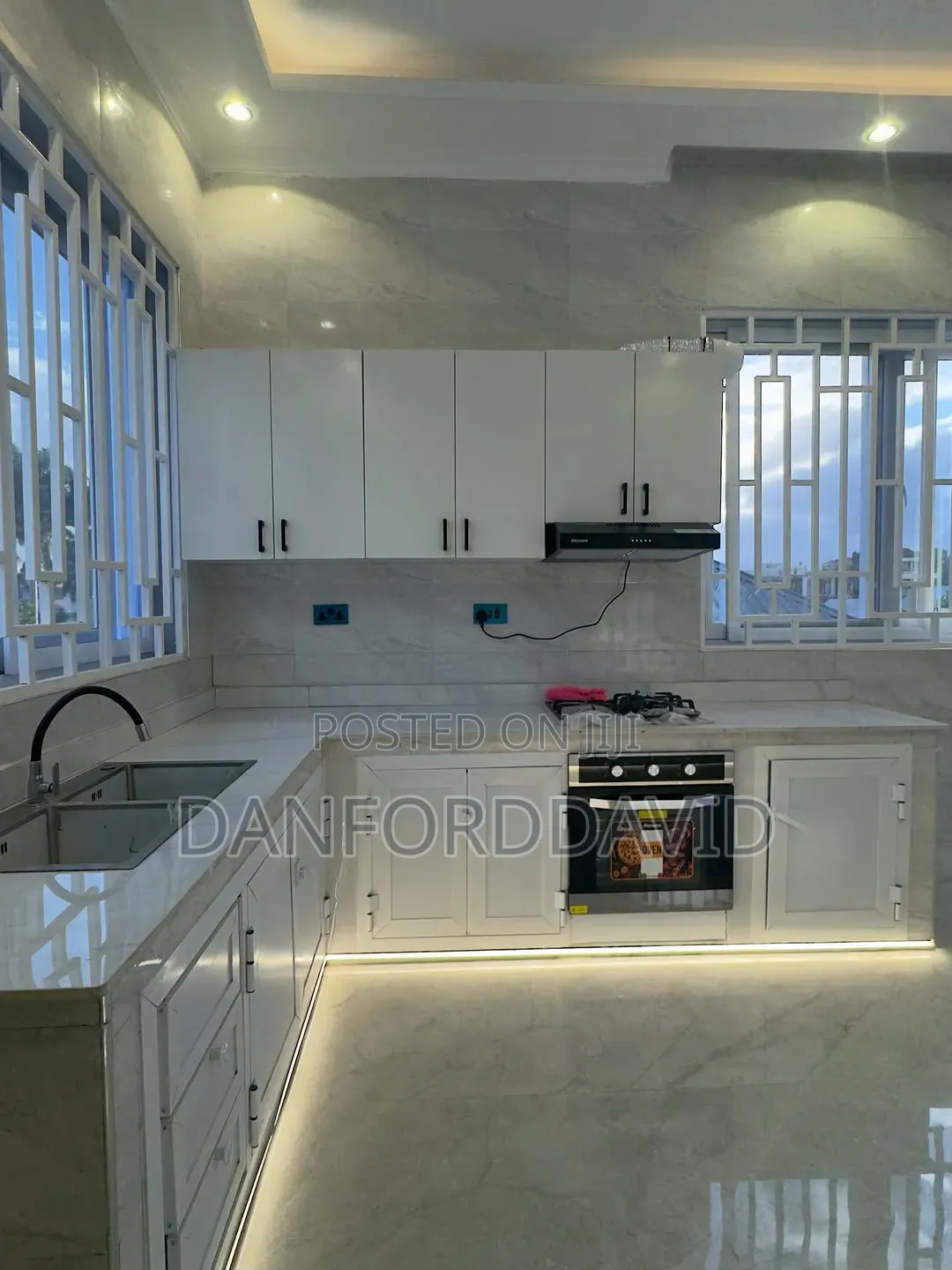 3bdrm Apartment in Msasani for rent