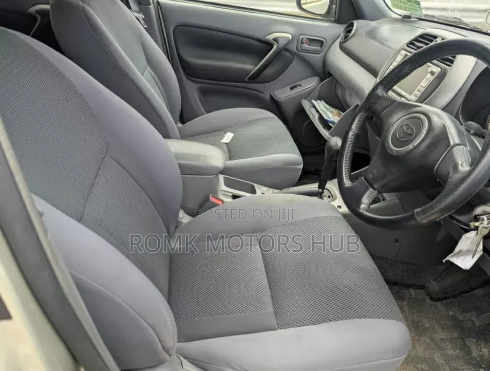 Toyota RAV4 Automatic 2003 Silver