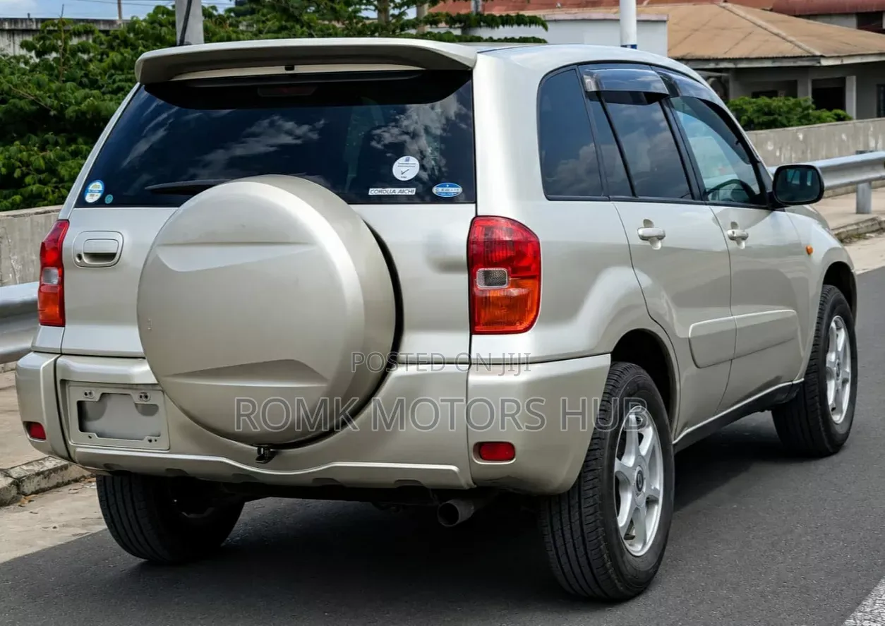 Toyota RAV4 Automatic 2003 Silver