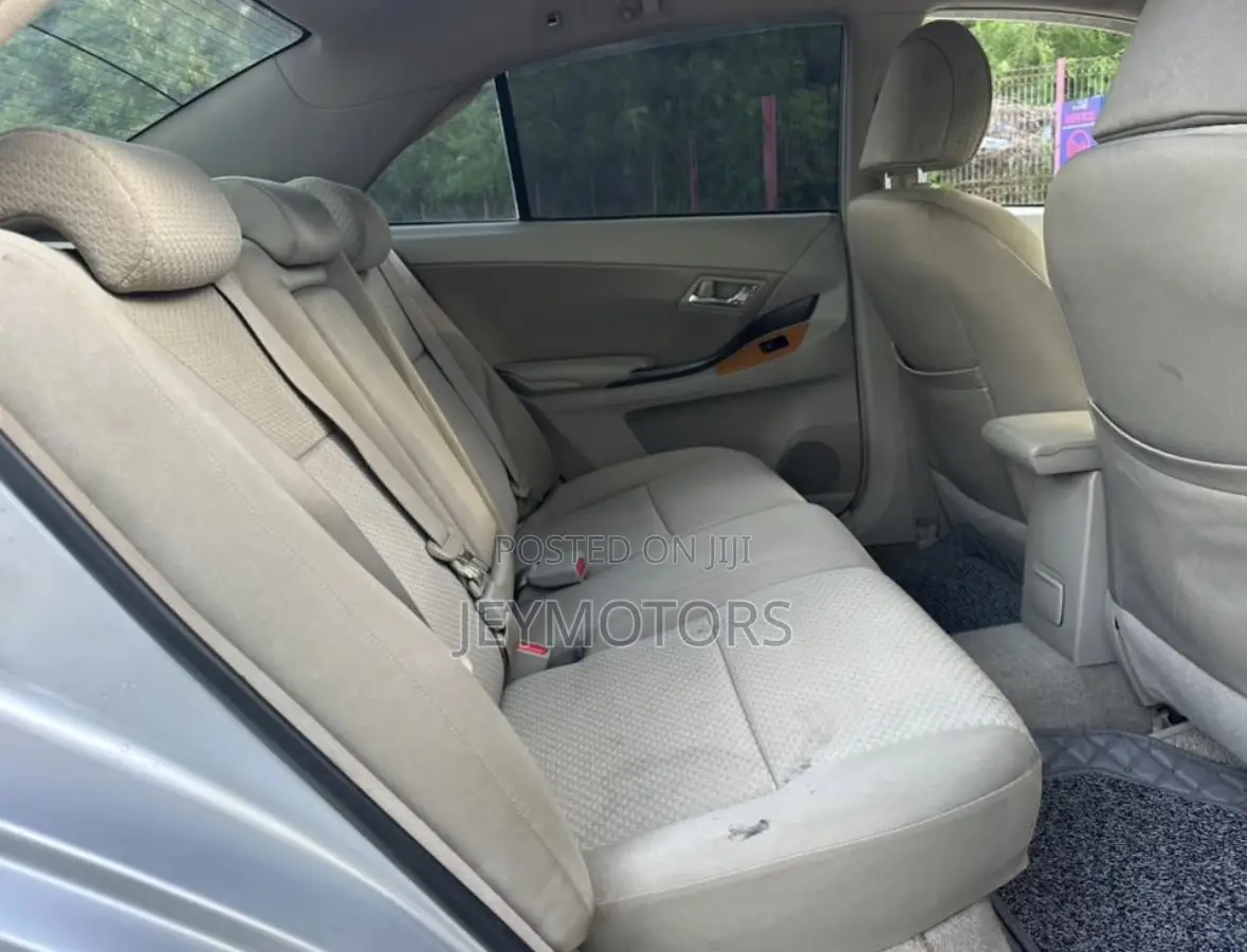 Toyota Premio 2008 Silver