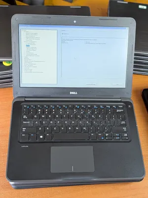 Laptop Dell Latitude 3380 4GB Intel Core i3 SSD 128GB