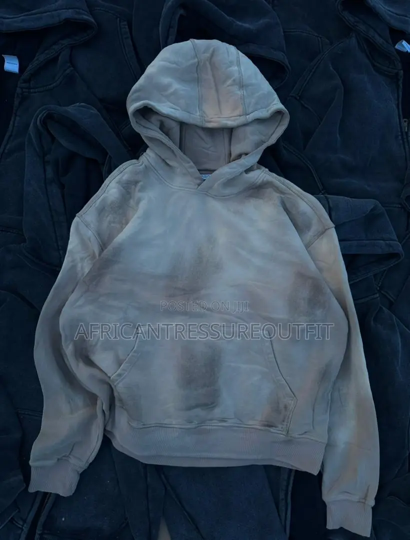 Vela Forever Vintage Style Hoodies Collection