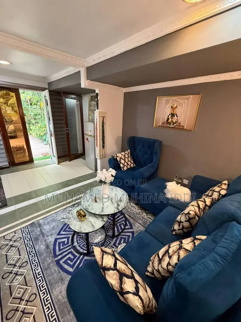 Furnished 1bdrm Apartment in Oysterbey for rent