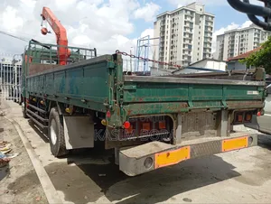Mitsubishi Fuso 1999 Gray