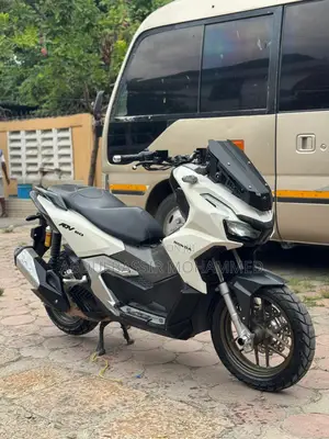 New Honda 2025 White