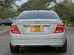 Mercedes-Benz C200 2008 White