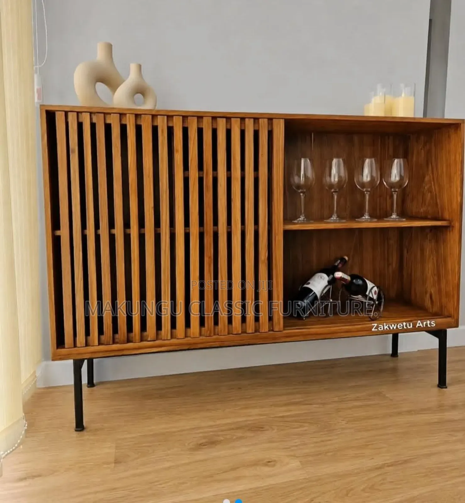 Simple Beverage Shelf and Table Organizer