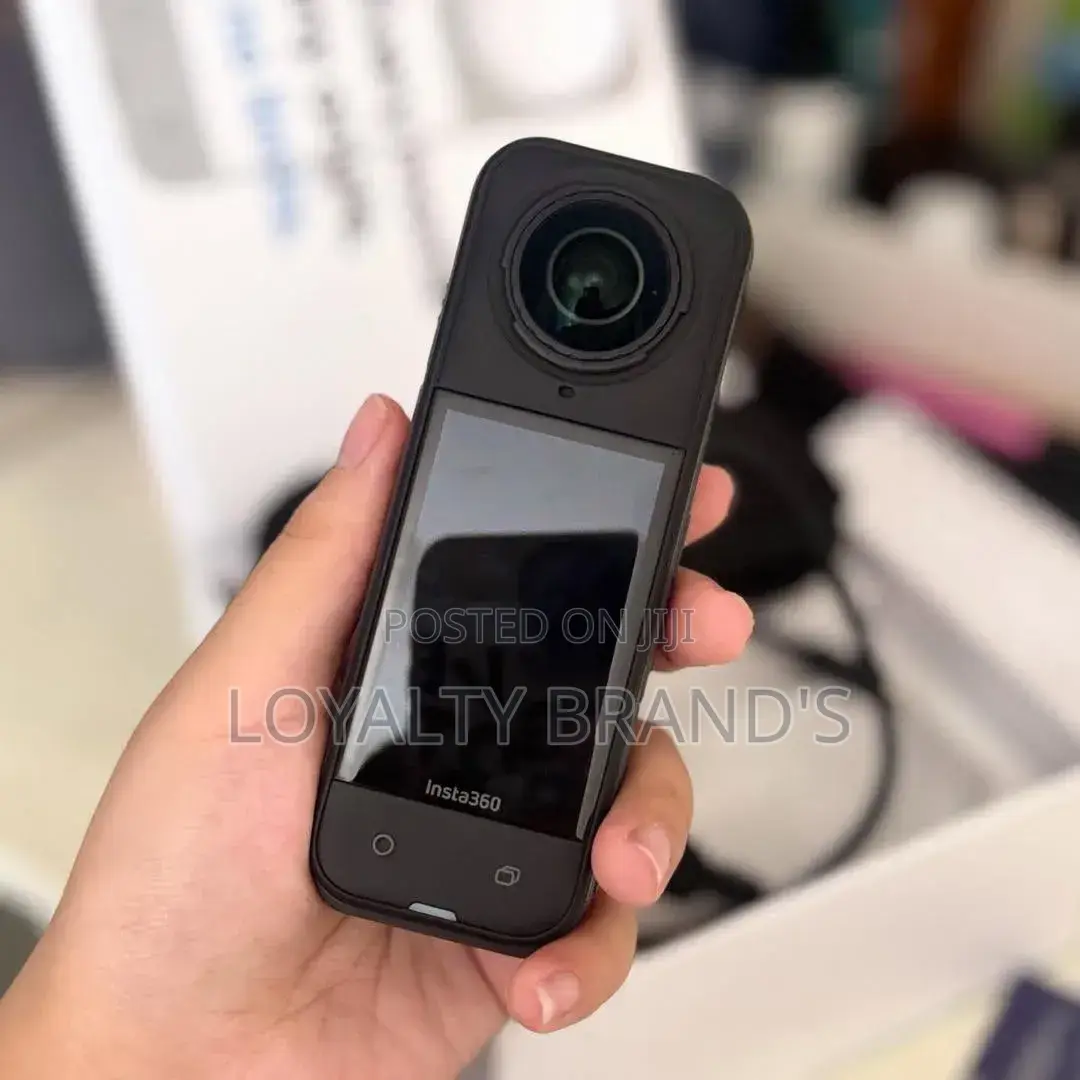 Insta360 X5 Bundle – Premium 360° Camera Cinematic Content Creation