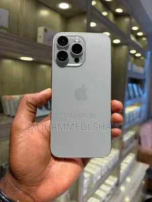 Apple iPhone 15 Pro Max 256 GB White