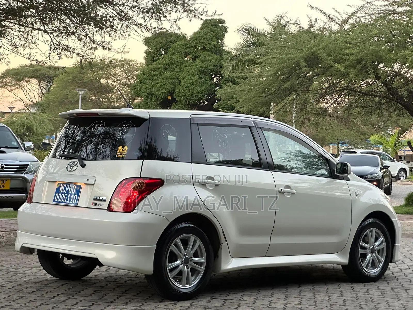 Toyota IST 2004 White