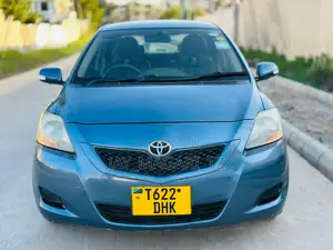 Toyota Belta 2007 Blue