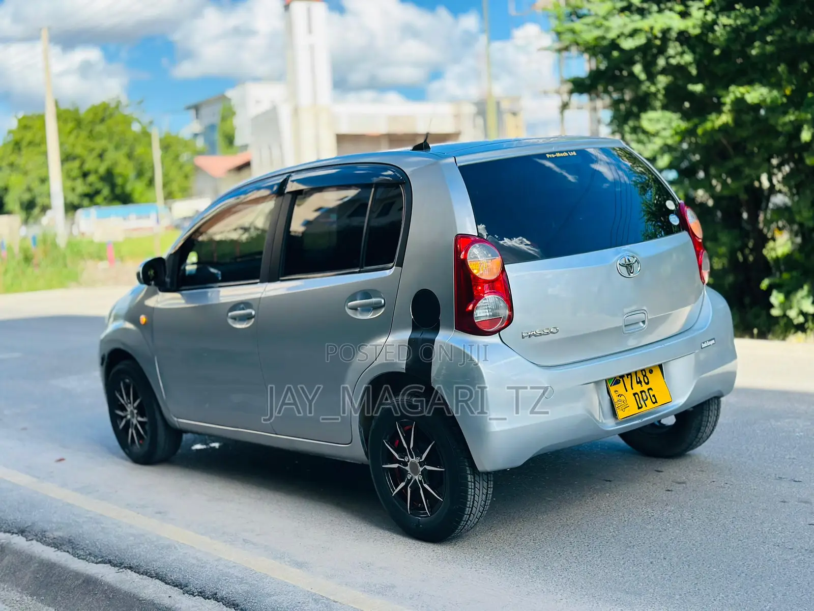 Toyota Passo 2009 Silver