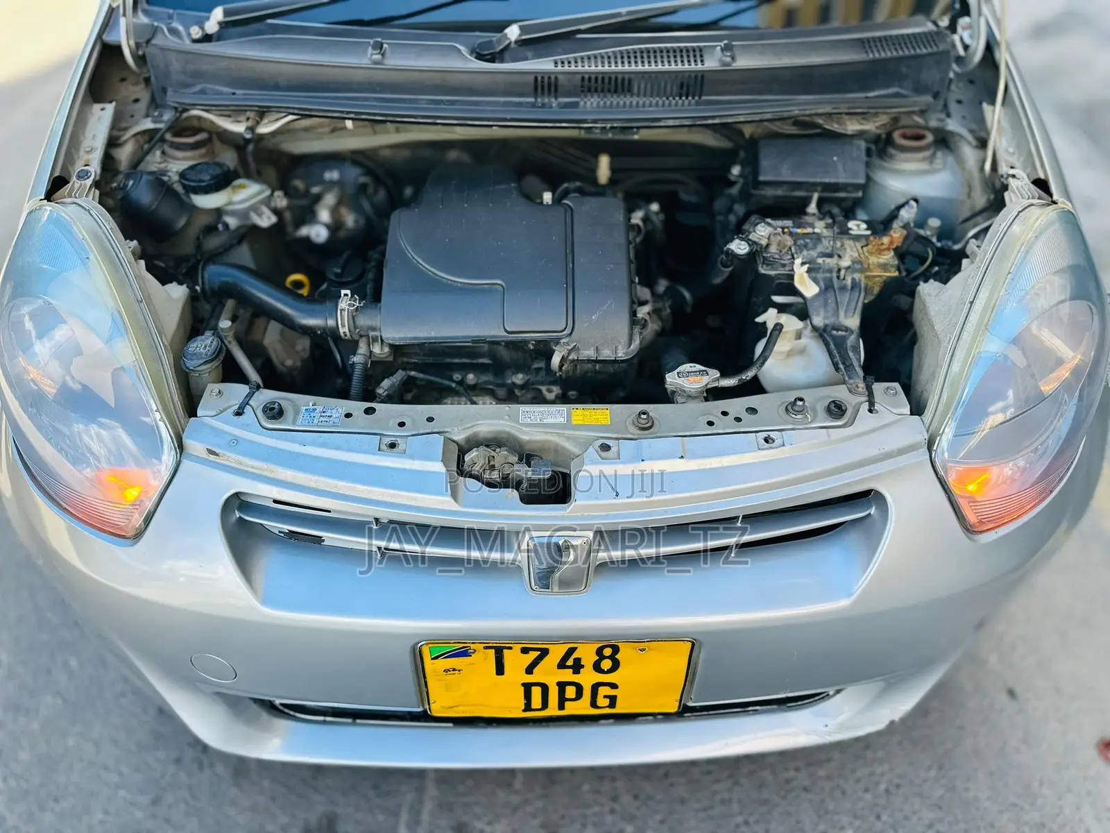 Toyota Passo 2009 Silver
