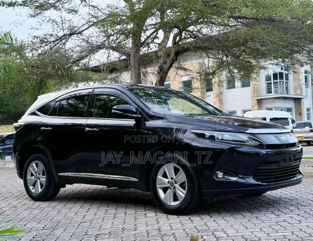 Toyota Harrier 2016 Black