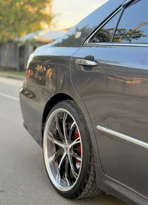 Toyota Crown 2007 Gray