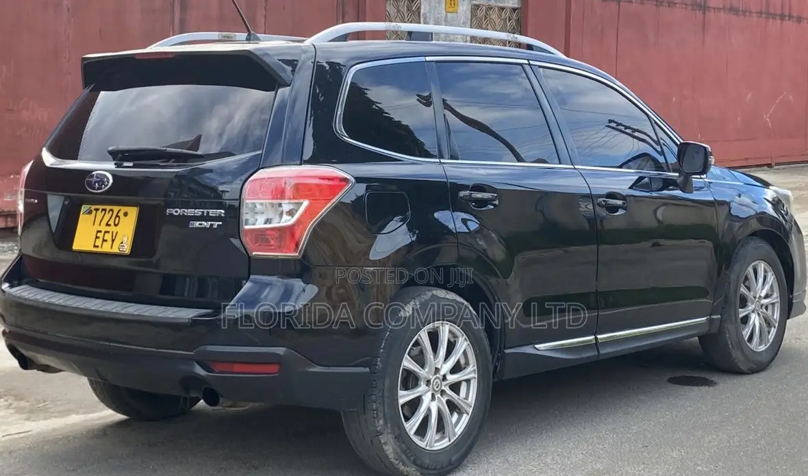 Subaru Forester 2013 Black