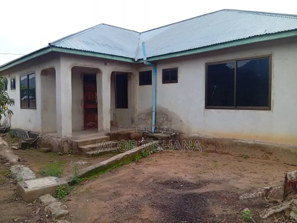 4bdrm House in Iringa Municipal for sale