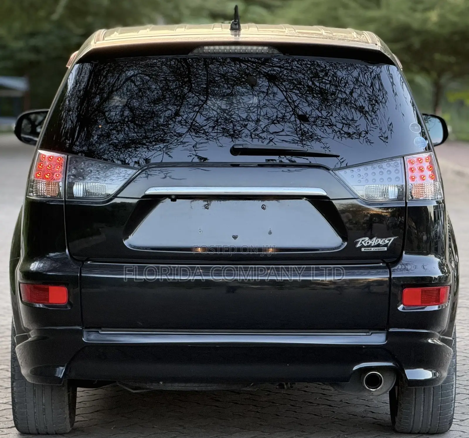 Mitsubishi Outlander 2011 Black
