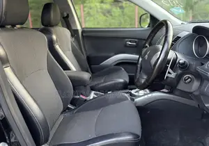 Mitsubishi Outlander 2011 Black