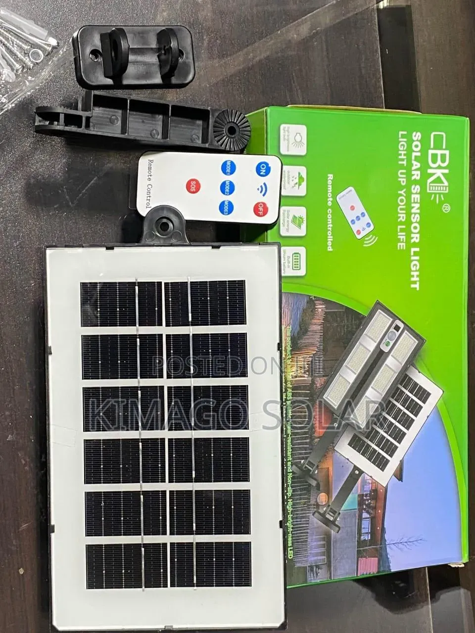 Smart Solar Light Yenye Rimoti Na Sensor Ya Nje