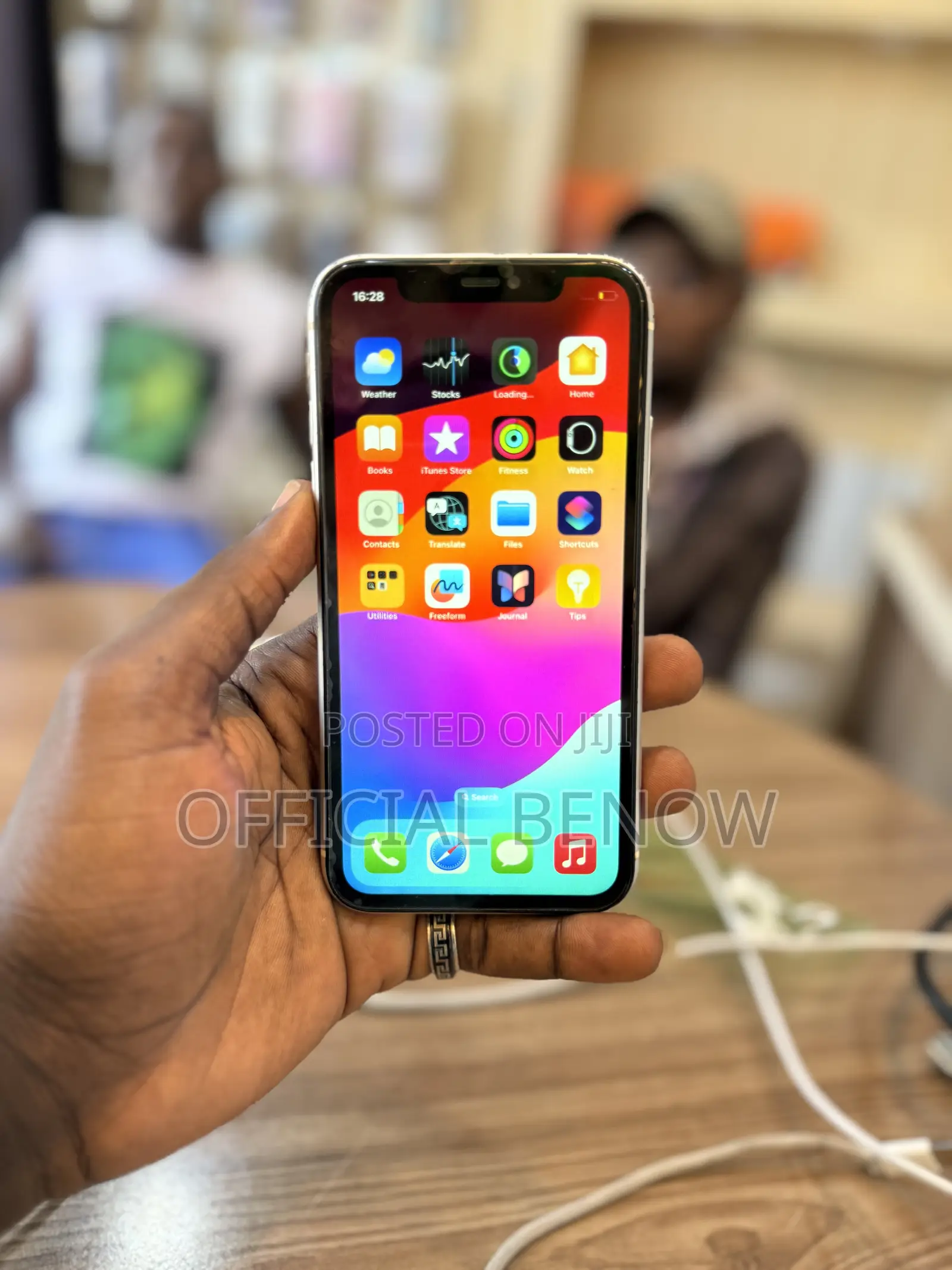 Apple iPhone 11 128 GB White