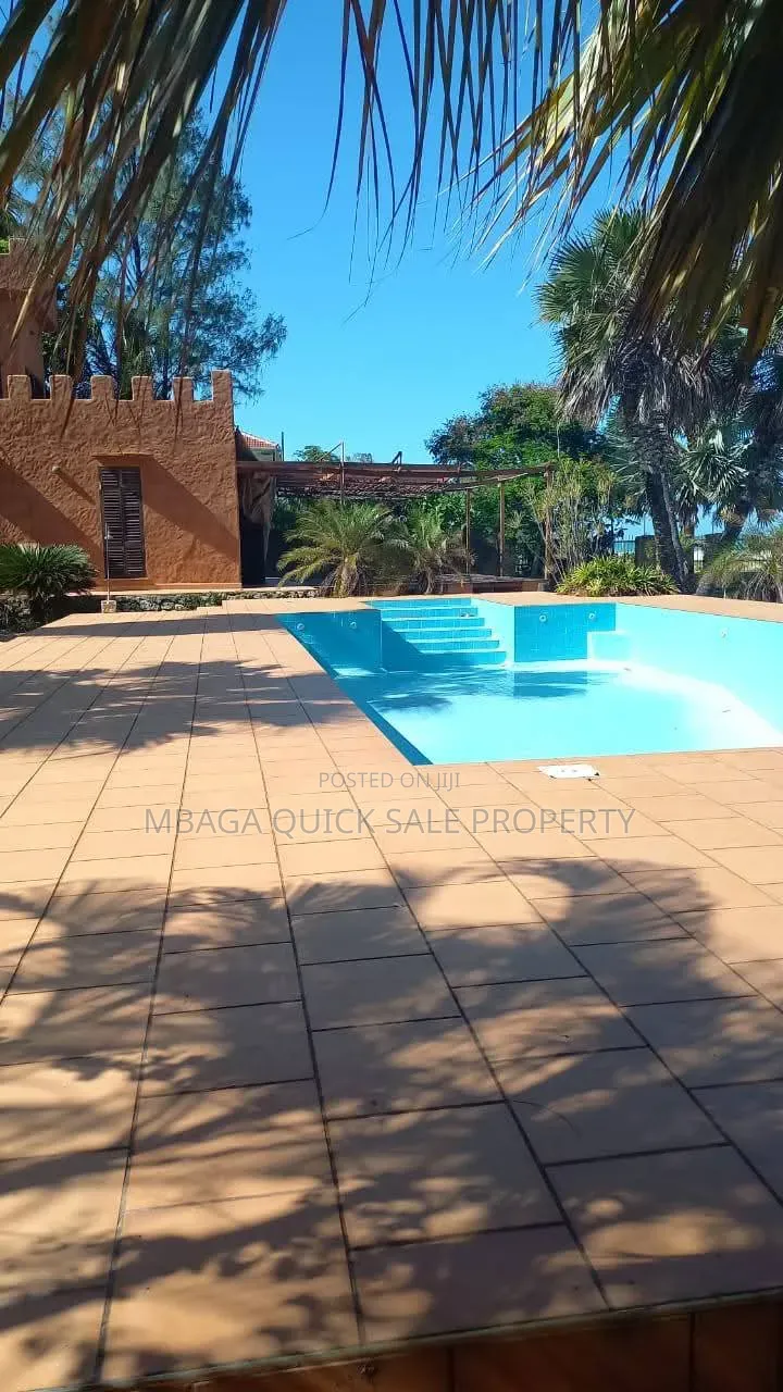 5bdrm House in Mbezi Beach for rent