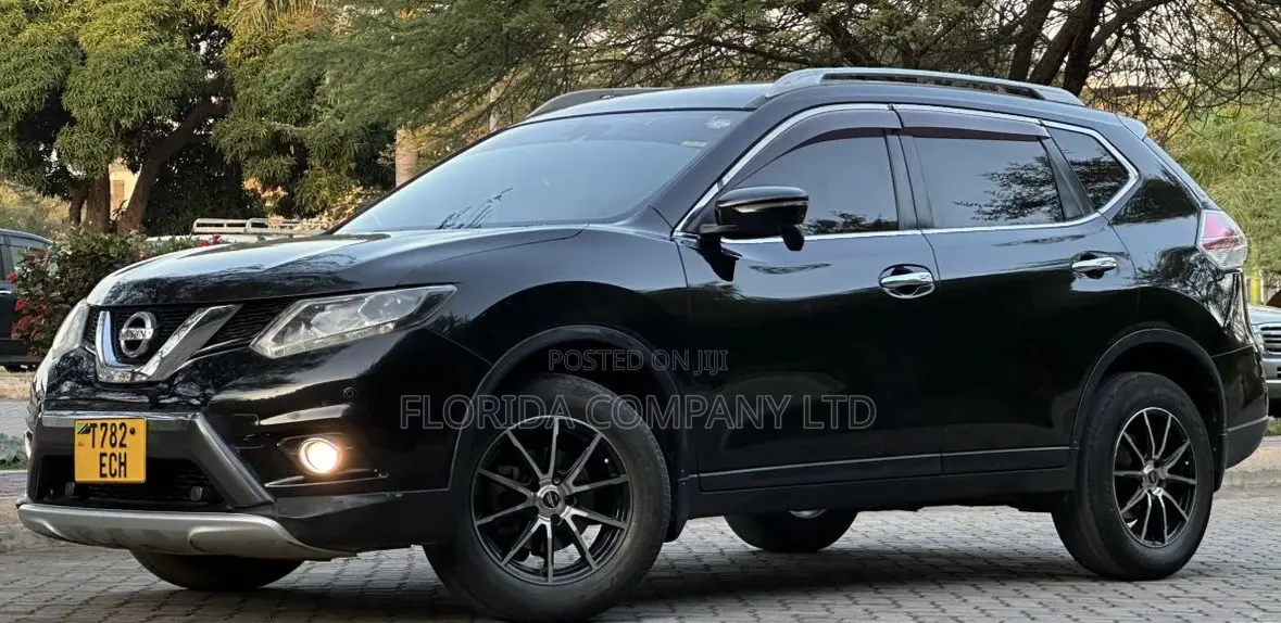 Nissan X-Trail 2014 Black